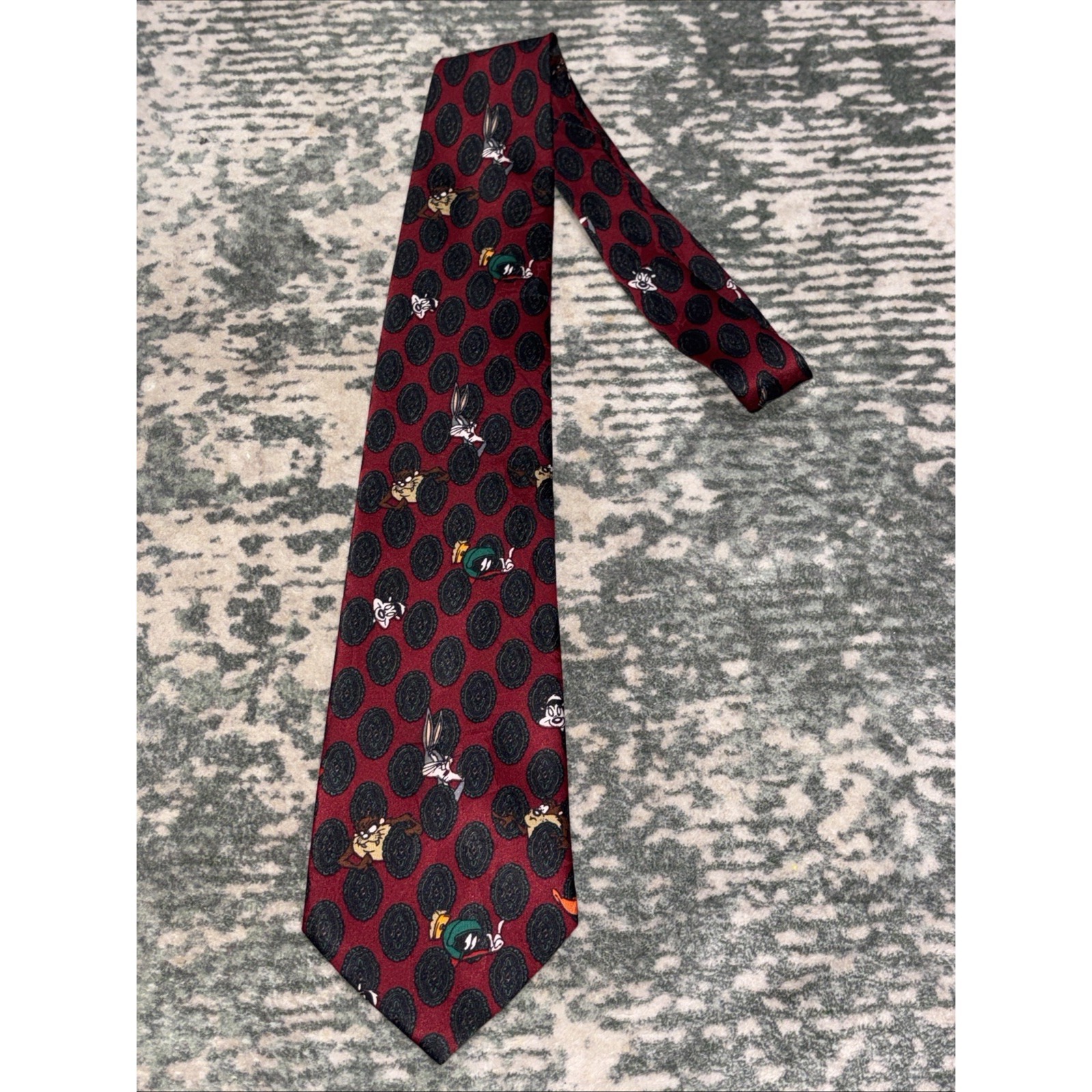 Vintage Looney Tunes Mania Necktie Polyester Taz Bugs Bunny Paisley